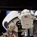 7 de maio de 1992: a primeira caminhada espacial com três astronautas