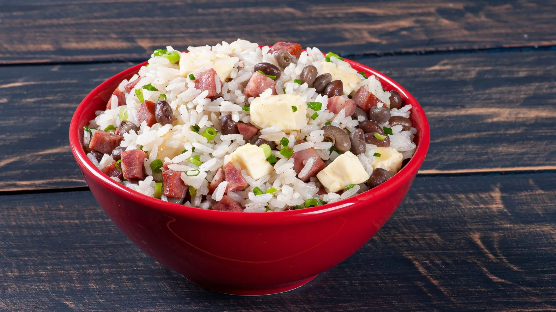 Baião de dois: aprenda a receita tradicional que conquistou o Brasil