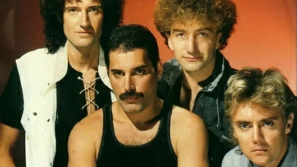 As primeiras músicas que lançaram as 7 maiores bandas de rock dos anos 70