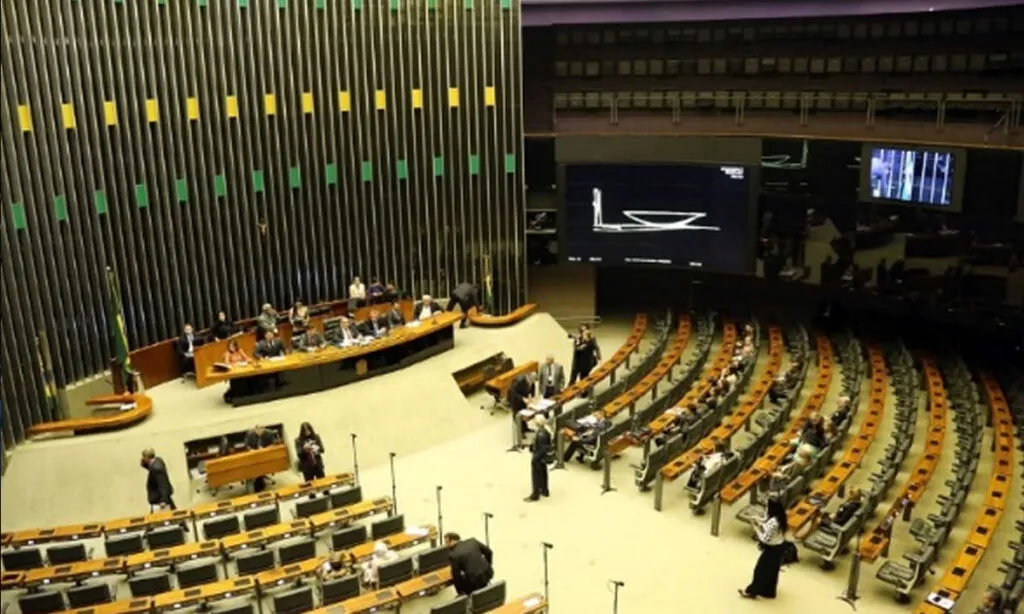 Com a aprovação pelo Senado e a chancela em votação da Câmara logo em seguida, o texto seguirá para sanção de Lula. Medida aumenta gastos públicos em R$ 95 milhões ao ano