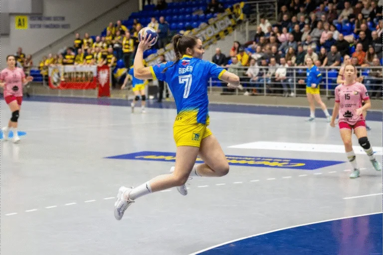 Aline Bieger, a promessa do handebol catarinense que brilha na Europa