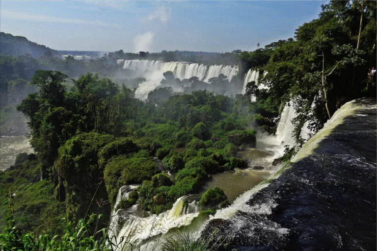 Civilização perdida é descoberta sob as Cataratas do Iguaçu
