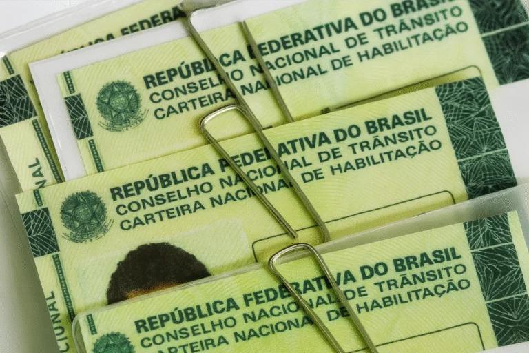CNH Gratuita: Veja quem tem direito a novo benefício que entra em vigor em agosto