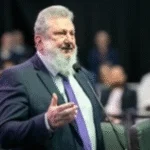 Padre Pedro assume presidência da Alesc por 13 dias