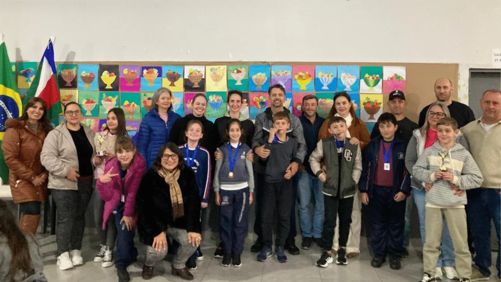 Evento escolar promove integração, saúde e espírito esportivo entre alunos da Escola Castro Alves