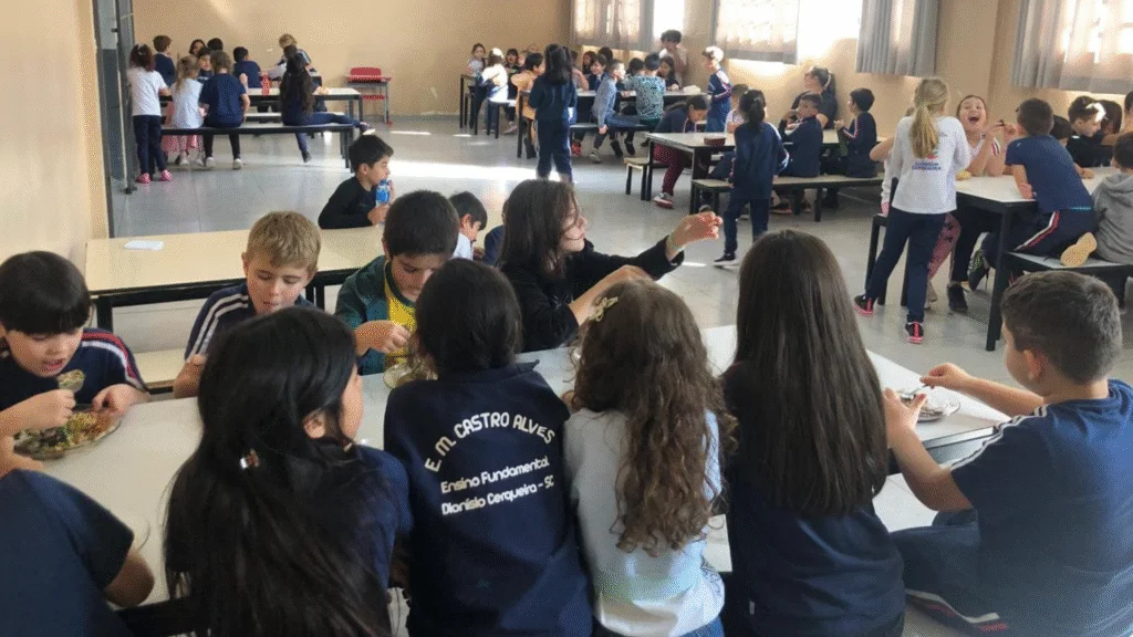Alimentação escolar de qualidade em Dionísio Cerqueira, investimento no futuro