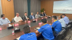 Santa Catarina negocia instalação de fábrica de carros elétricos