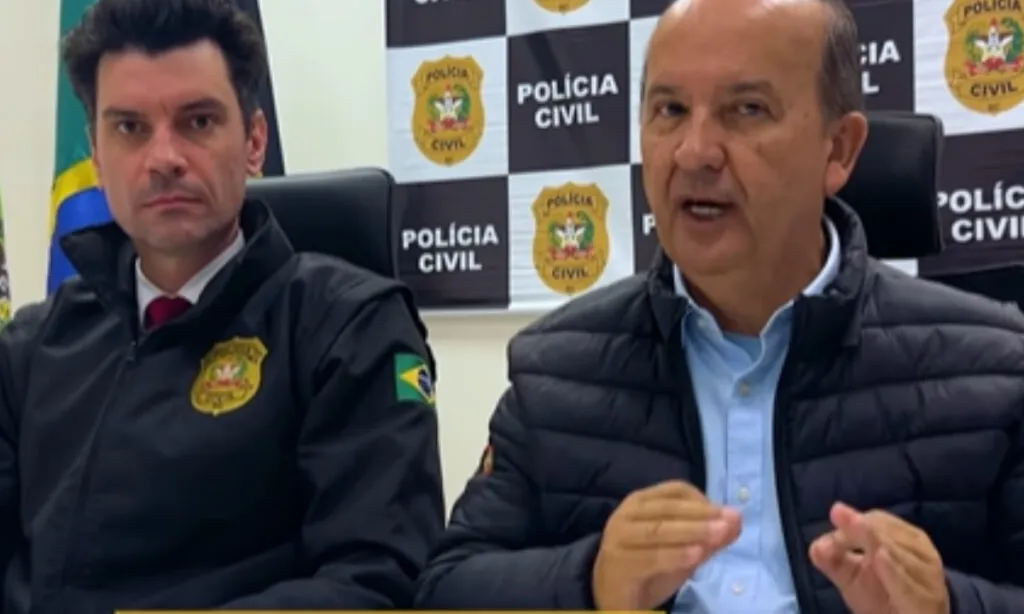 Investigação determinada pelo governador vai apurar casos de alunos que apresentaram dados falsos sobre a renda familiar per capita para ingressar no programa