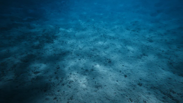 Oceano subterrâneo é encontrado e pode reescrever a ciência da Terra