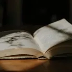 6 livros de suspense pouco famosos que vão te deixar louco
