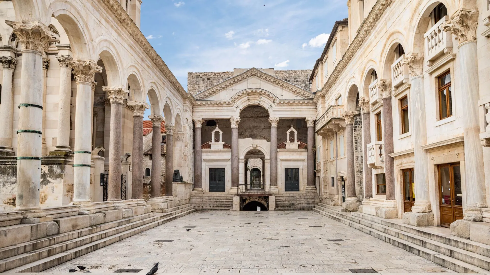 Passagem secreta é descoberta no Palácio de Diocleciano após 500 anos