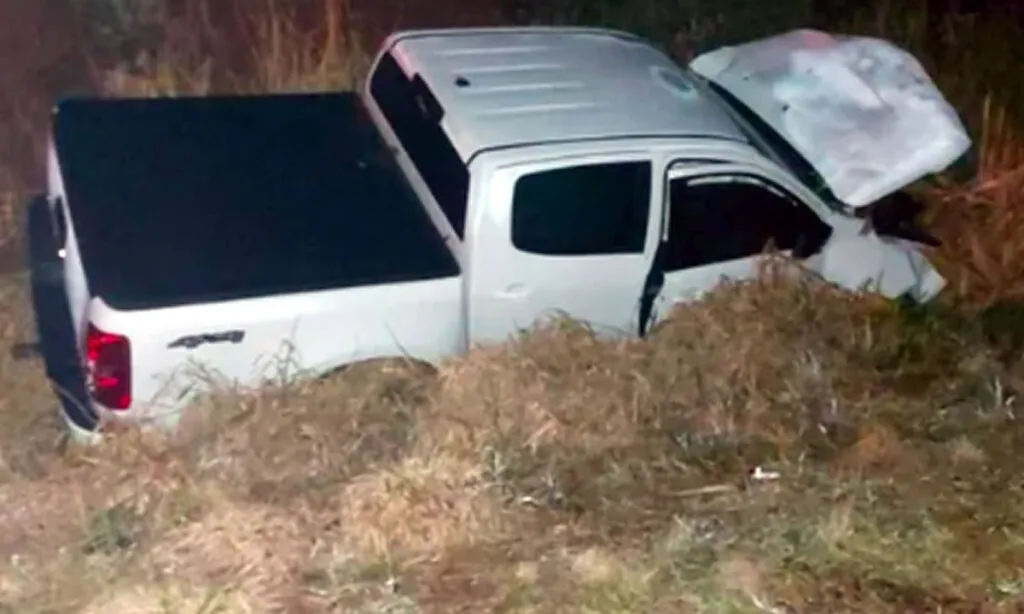 Colisão frontal ocorreu no início da noite de sábado (19). O estudante viajava com a família em um Toyota Corolla que colidiu com uma caminhonete Chevrolet S10