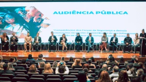 Assembleia debate integração entre conselhos tutelares e forças de segurança em Santa Catarina