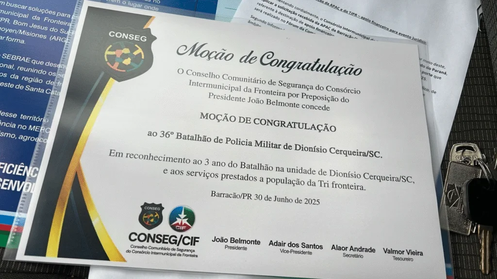 A moção de Congratulações foi entregue pela passagem do aniversário do 36º BPM e pelo trabalho prestado pela Polícia Militar em prol da segurança pública