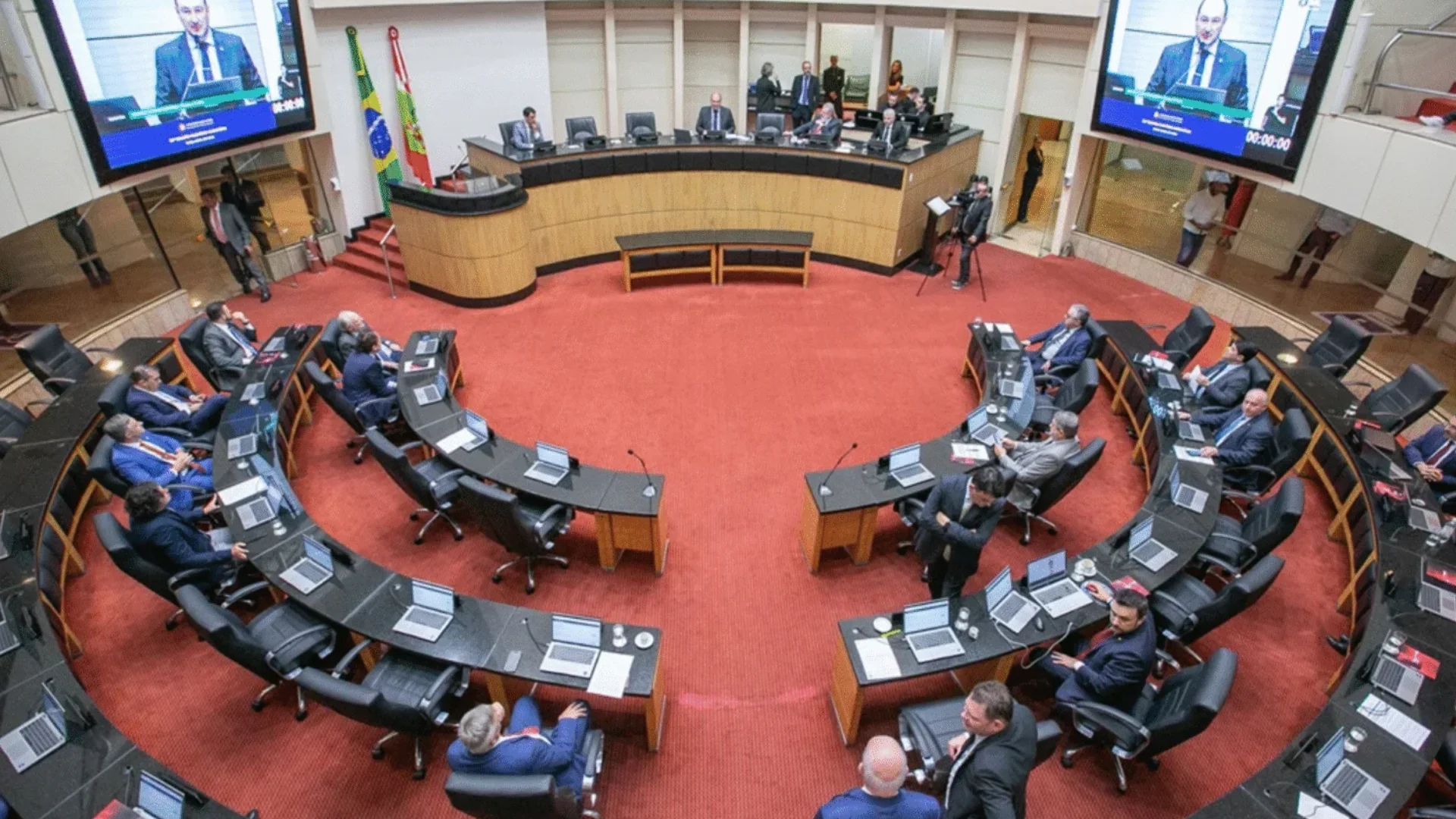 Novas propostas na Alesc tratam de educação, meio ambiente e justiça social