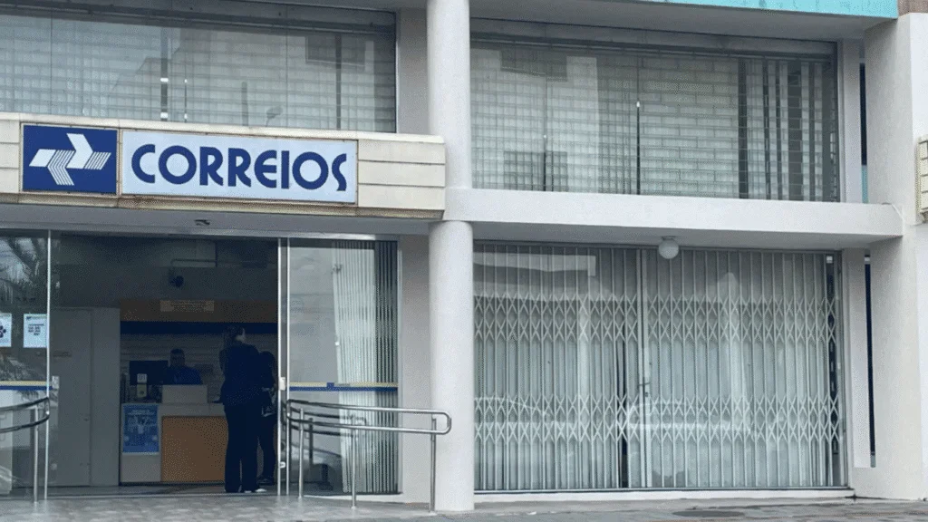 INSS inicia devolução de descontos indevidos em benefícios de aposentados e pensionistas 4 INSS começa a devolver descontos indevidos em aposentadorias e pensões nesta quinta (24), com correção pelo IPCA e sem necessidade de ação judicial.