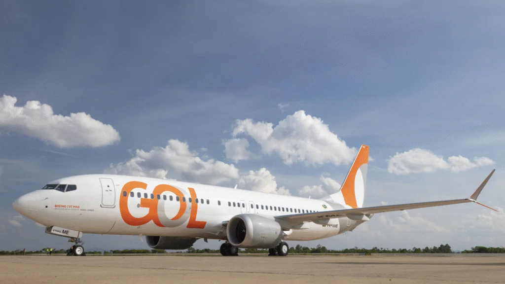 A cidade de Foz do Iguaçu, no Paraná, passará a contar com uma nova ligação aérea direta com Fortaleza, no Ceará, a partir de novembro deste ano. O anúncio foi feito pela companhia Gol Linhas Aéreas, que operará o voo semanalmente. Informações sobre datas e valores das passagens serão divulgadas em breve pela empresa.