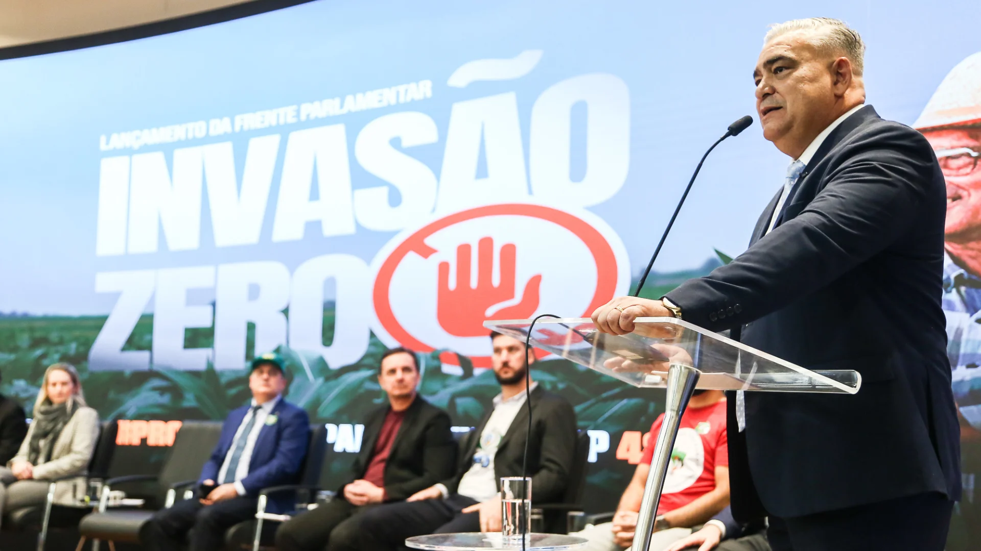 A Assembleia Legislativa de Santa Catarina lançou nesta terça-feira (1º) a Frente Parlamentar “Invasão Zero”, com foco na defesa da propriedade privada e na prevenção de conflitos fundiários em áreas urbanas e rurais.