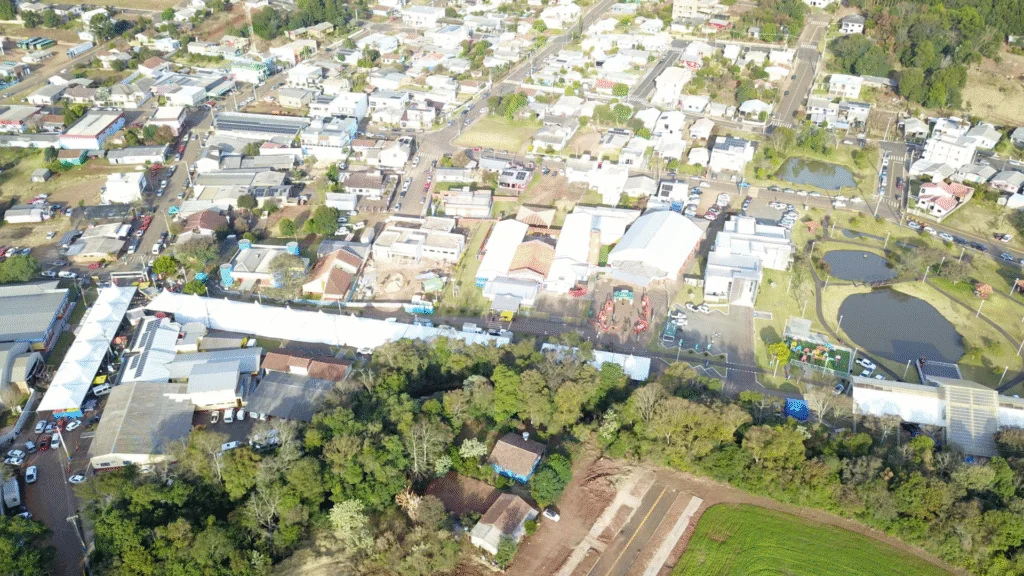 No último final de semana Bom Jesus do Sul se vestiu de festa para a 27ª Festa do Chapéu de Palha e 3ª Expo Bom Jesus, superando mais uma vez o sucesso das edições anteriores