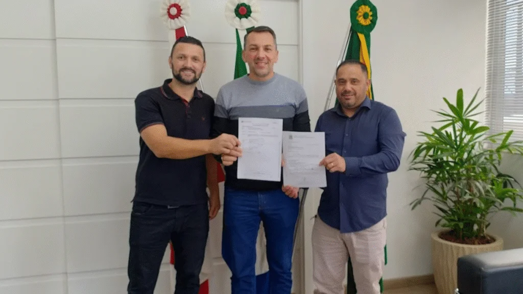 Os recursos para o município foram obtidos através da articulação do vereador Ademir Brizola junto aos deputados Fabio Schiochet e Sérgio da Rosa Guimarães