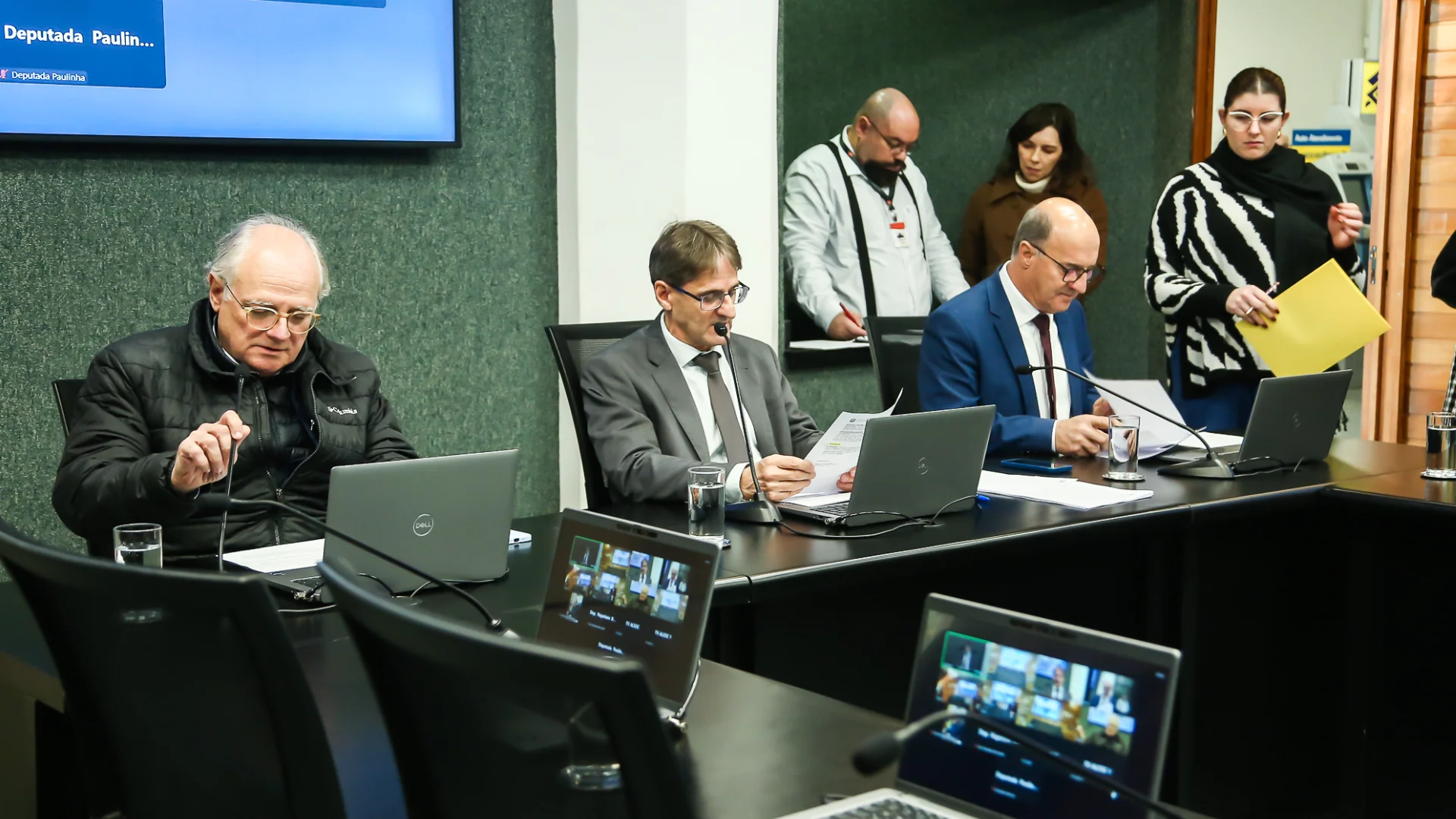 Audiência pública vai tratar do fornecimento gratuito de medicamentos à base de cannabis medicinal em Santa Catarina, tema já previsto por lei, mas ainda sem aplicação prática