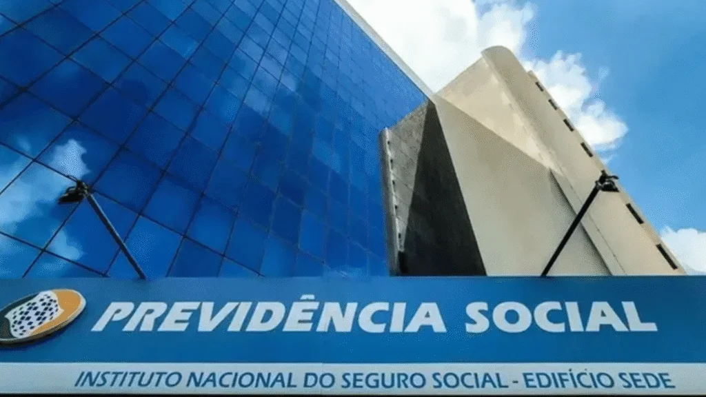 Aproximadamente 2,27 milhões de aposentados e pensionistas do Instituto Nacional do Seguro Social (INSS) poderão aderir a um acordo de devolução de valores que foram descontados indevidamente por associações e sindicatos