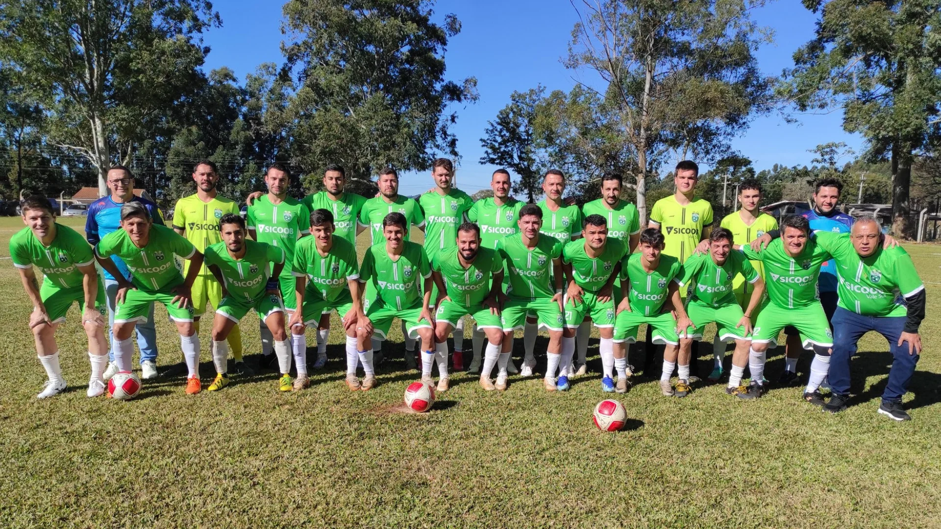 O Barracão Atlético Clube iniciou com vitória a fase semifinal do campeonato regional de amadores ao derrotar a equipe de Santo Antonio do Sudoeste por 1 a 0
