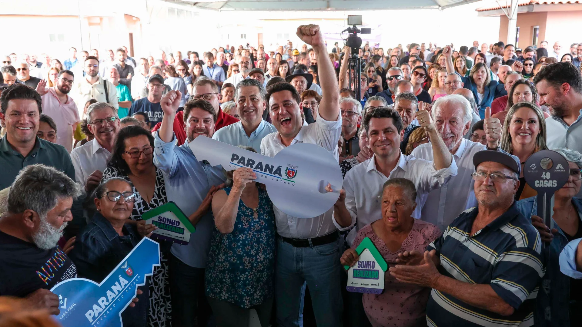 O Governo do Paraná destinou R$ 225 milhões para políticas habitacionais nos primeiros seis meses de 2025, aproximando-se do total investido ao longo de todo o ano de 2024, que somou R$ 251 milhões.
