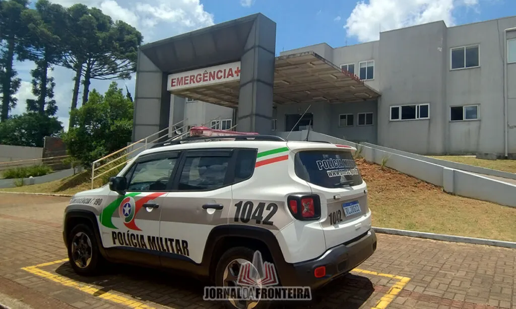 O menino contou para a direção da escola onde estuda que, no dia anterior, teria sido agredido pelo padrasto