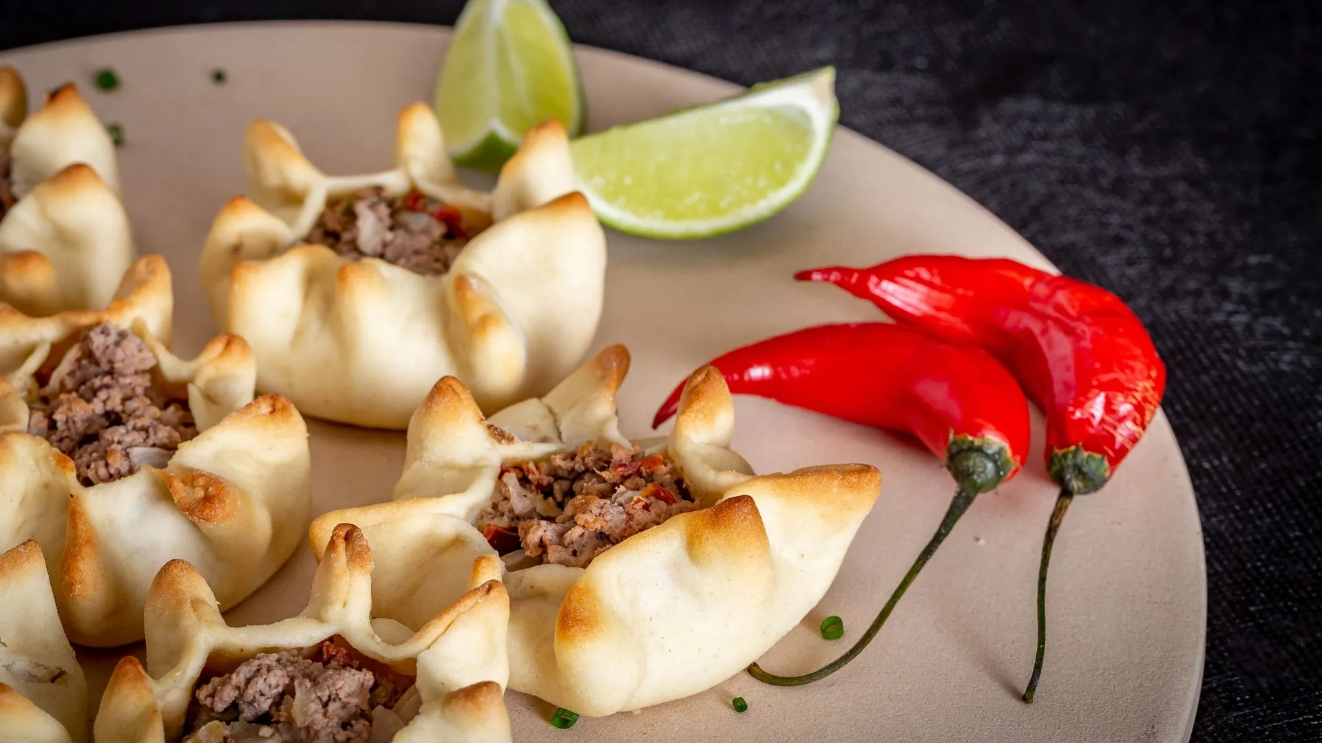Receita de esfirra aberta de carne