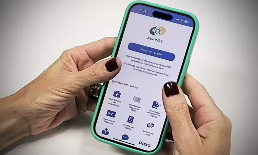 O Instituto Nacional do Seguro Social informou que 339 mil aposentados e pensionistas aderiram ao acordo com o órgão para receber o dinheiro relativo a descontos indevidos