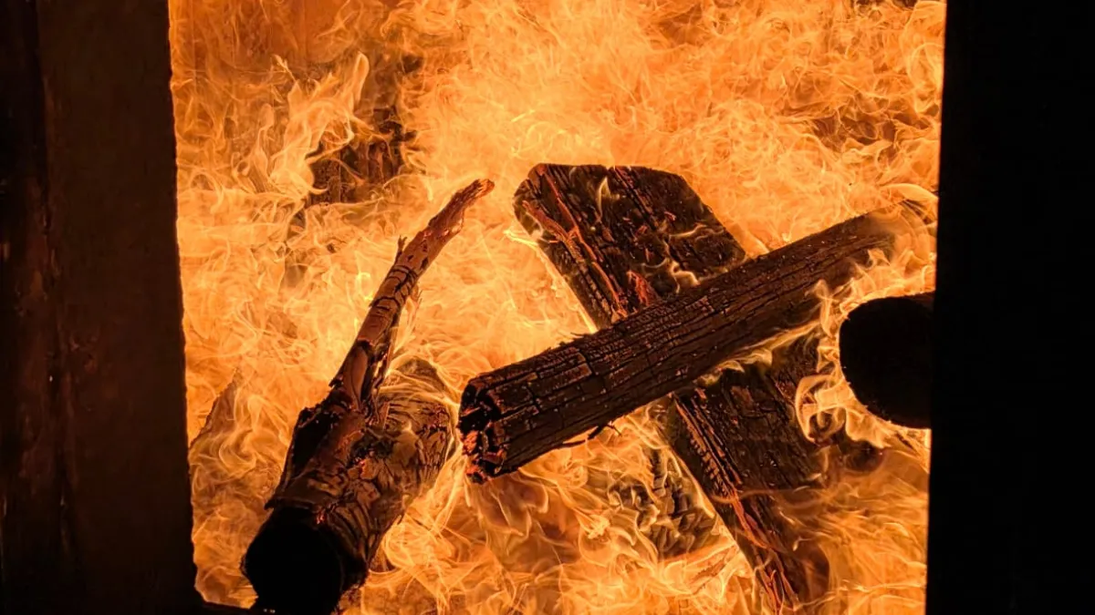 Polícia Civil de Barracão incinerou mais de 55 quilos de drogas apreendidas 3 Destruição ocorreu com acompanhamento legal e apoio de empresa local em ação da Polícia Civil contra o tráfico na região