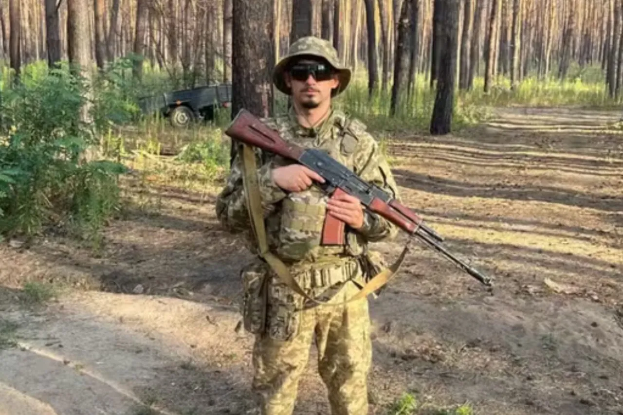 Paranaense morre na guerra na Ucrânia um mês antes do contrato acabar 1 FVD