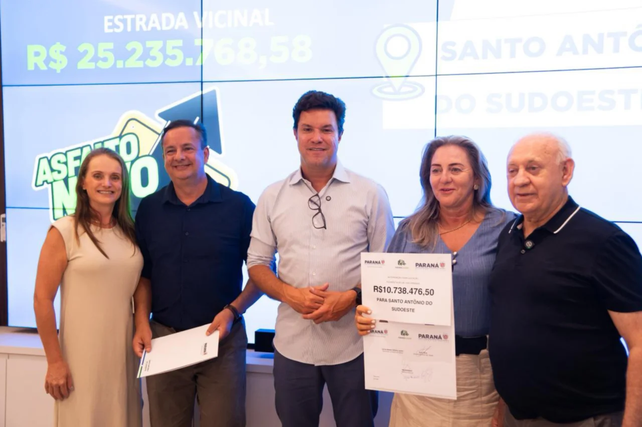 Santo Antonio do Sudoeste é contemplado com R$ 25,3 milhões para pavimentação urbana e estradas vicinais 3 Santo Antonio do Sudoeste receberá R$ 25,3 milhões para pavimentação de ruas e estradas vicinais após liberação de recursos pela Secretaria das Cidades.