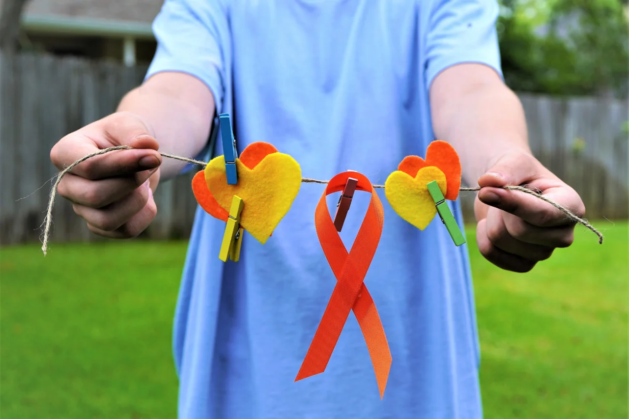 Fevereiro Laranja: o alerta para a leucemia, suas causas, sintomas e os caminhos do tratamento 8 Heloisa L 42