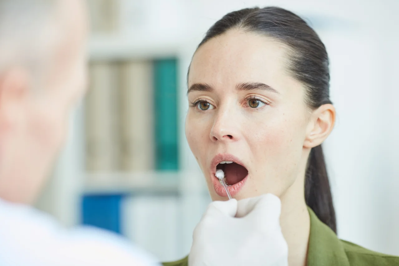 O corpo humano produz cerca de 1 litro de saliva por dia 1 Heloisa L 51 3