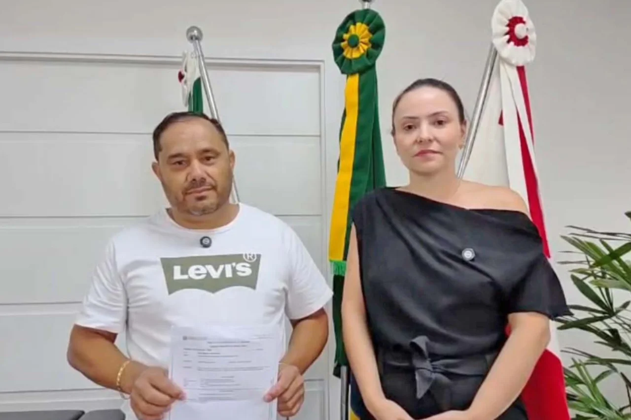 Emenda de R$ 200 mil garantirá obras de calçamento no distrito de Idamar 3 Emenda de R$ 200 mil garantirá obras de calçamento no distrito de Idamar