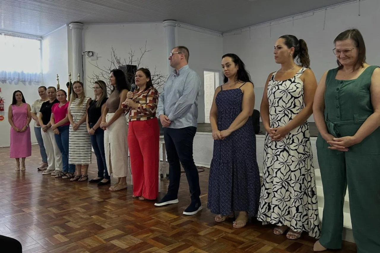 Rede municipal de São José do Cedro inicia ano letivo com formação integrada 4 crys 77