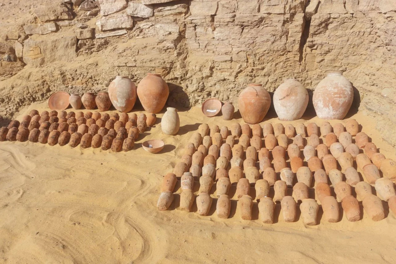 Arqueólogos descobrem tumbas do Antigo Império em Aswan 39 Arqueólogos descobrem tumbas do Antigo Império em Aswan