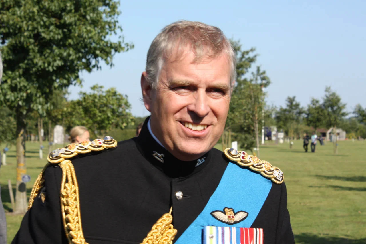 Duque de York é detido no Reino Unido em investigação ligada a Jeffrey Epstein 4 Duque de York é detido no Reino Unido em investigação ligada a Jeffrey Epstein