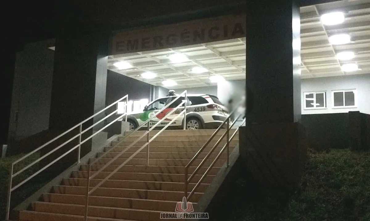 Argentino reage a prisão, tenta tirar arma de policial e acaba atingido por disparo, em Dionísio Cerqueira 1 5d476e05c7555