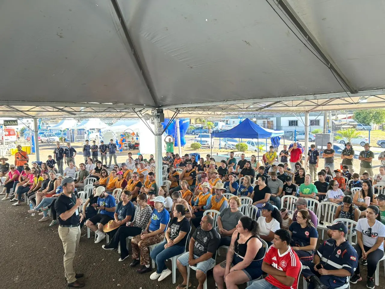 Mais de 30 mil pessoas participaram dos três dias de festa pelos 72 anos de Dionísio Cerqueira 4 DC ARVORES 72 ANOS2