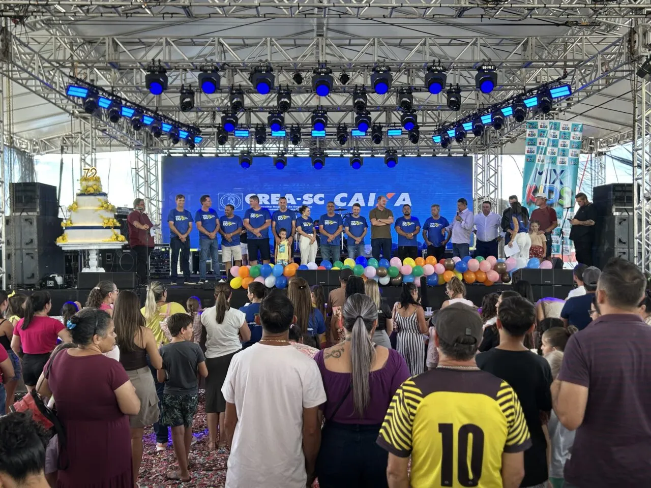 Mais de 30 mil pessoas participaram dos três dias de festa pelos 72 anos de Dionísio Cerqueira 34 IMG 7367