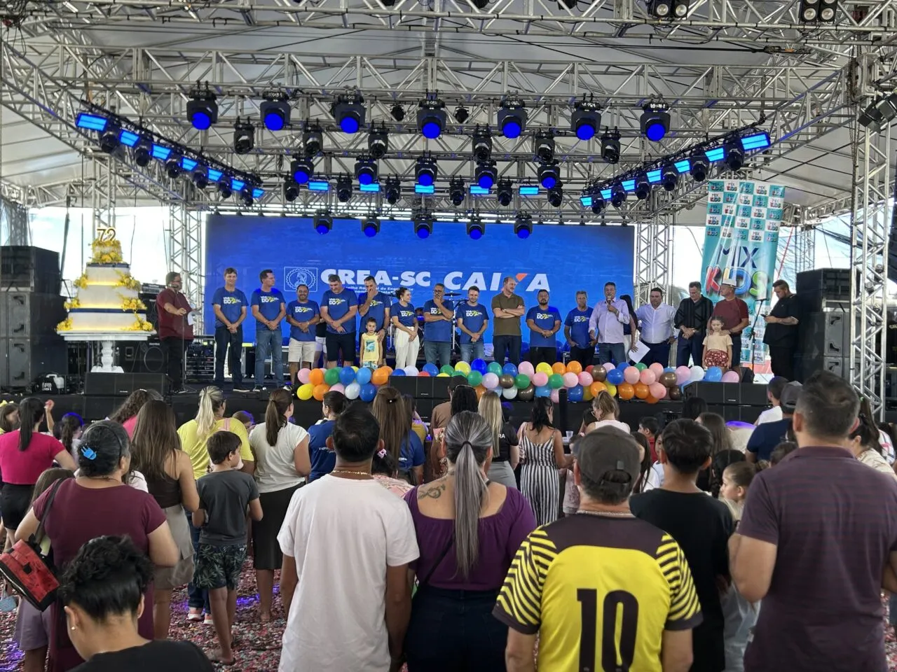 Mais de 30 mil pessoas participaram dos três dias de festa pelos 72 anos de Dionísio Cerqueira 32 IMG 7368