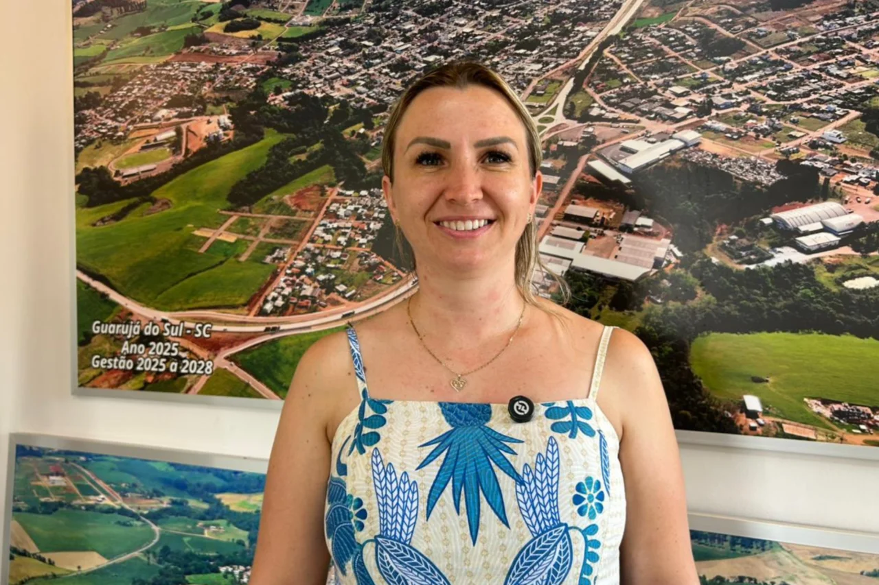 Juliana Freddi assume Secretaria de Educação de Guarujá do Sul 12 A nova secretária destaca ajustes no transporte escolar, reformas estruturais e continuidade de investimentos na rede municipal