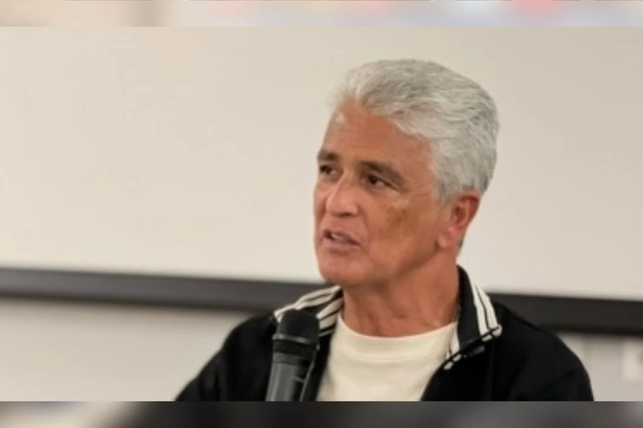 São Miguel do Oeste sedia Gol Cup League com apoio do Sicoob e presença do ex-jogador Bebeto 3 São Miguel do Oeste sedia Gol Cup League com apoio do Sicoob e presença do ex-jogador Bebeto