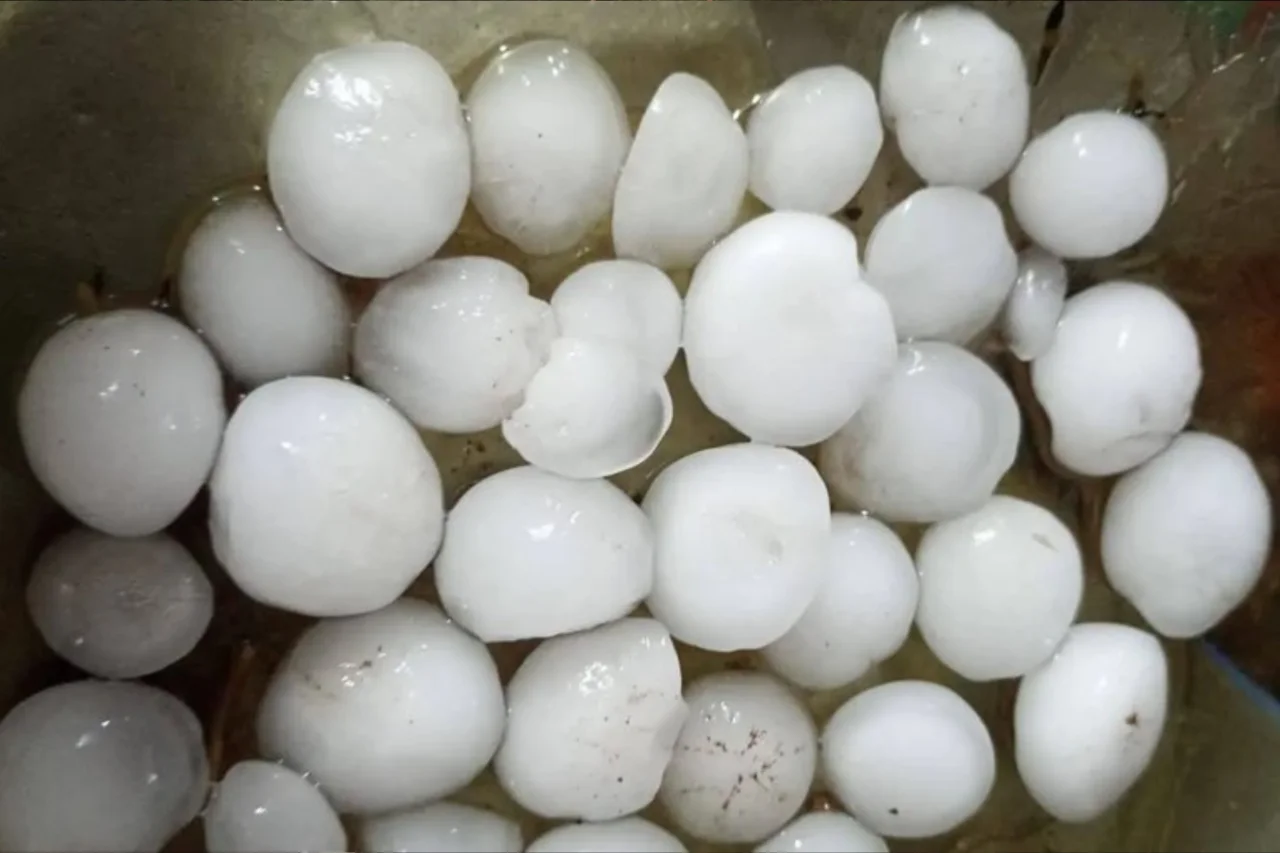 Granizo de grande porte provoca danos e deixa cidades do Rio Grande do Sul em alerta 9 Heloisa L 59 3