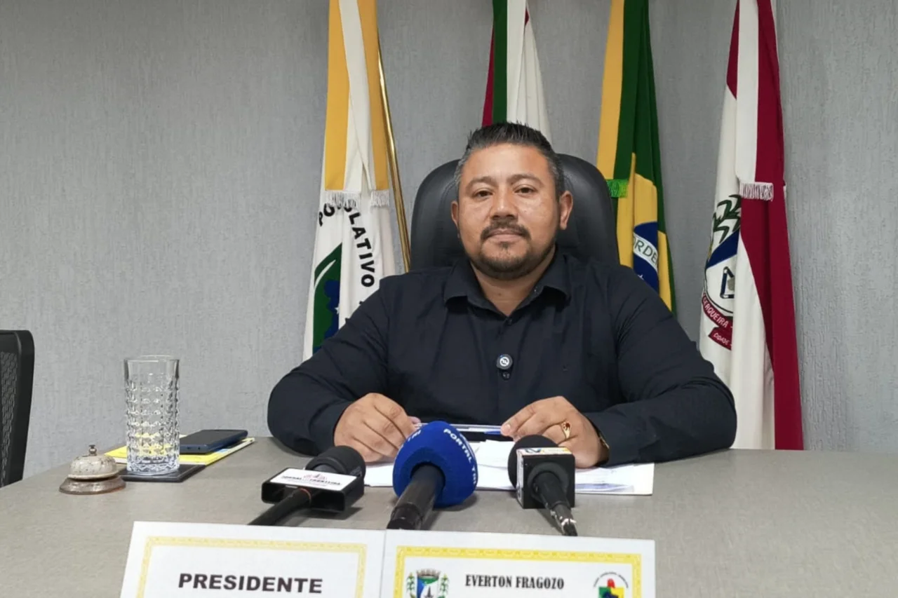 Vereadores entregam moção ao NECEF pela participação na Intermodal South America 2026