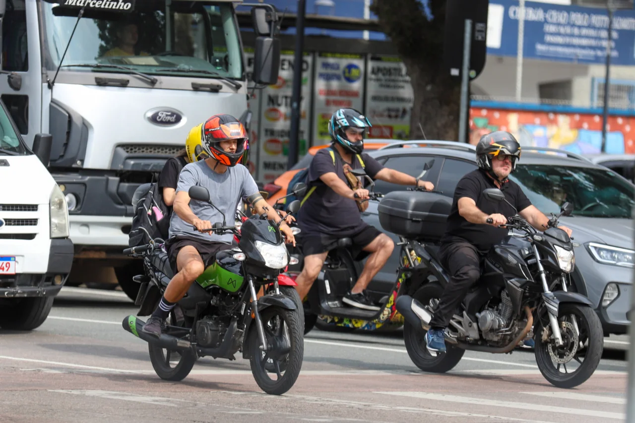 Vendas de motocicletas crescem mais de 100% no Paraná após isenção de IPVA 12 Vendas de motocicletas crescem mais de 100% no Paraná após isenção de IPVA