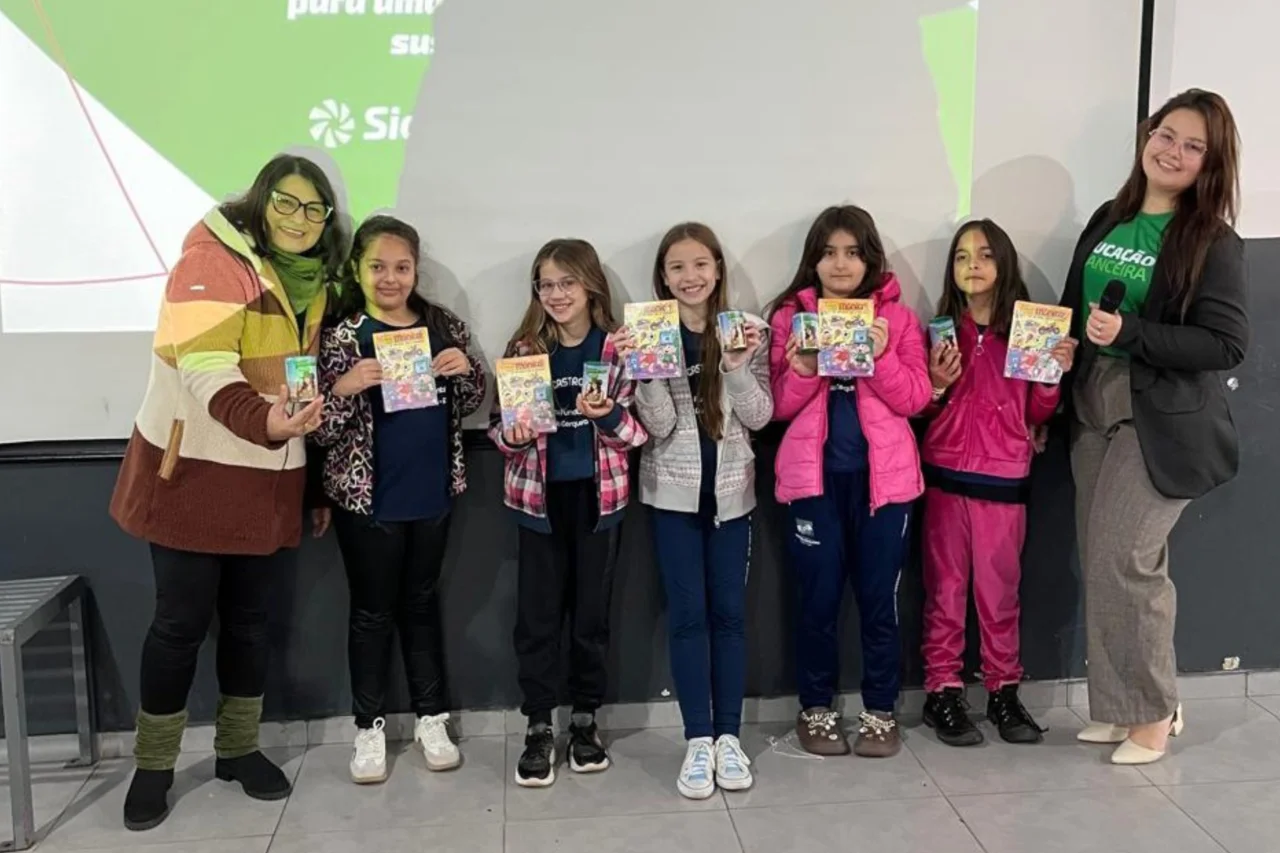 Alunos da Escola Castro Alves participam de palestra sobre educação financeira 6 Alunos da Escola Castro Alves participam de palestra sobre educação financeira